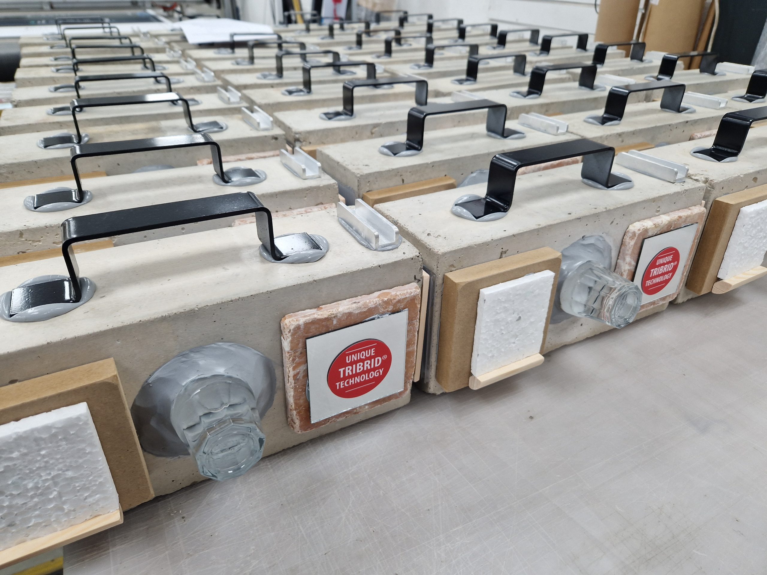 Exploring the Best Materials for Retail Displays