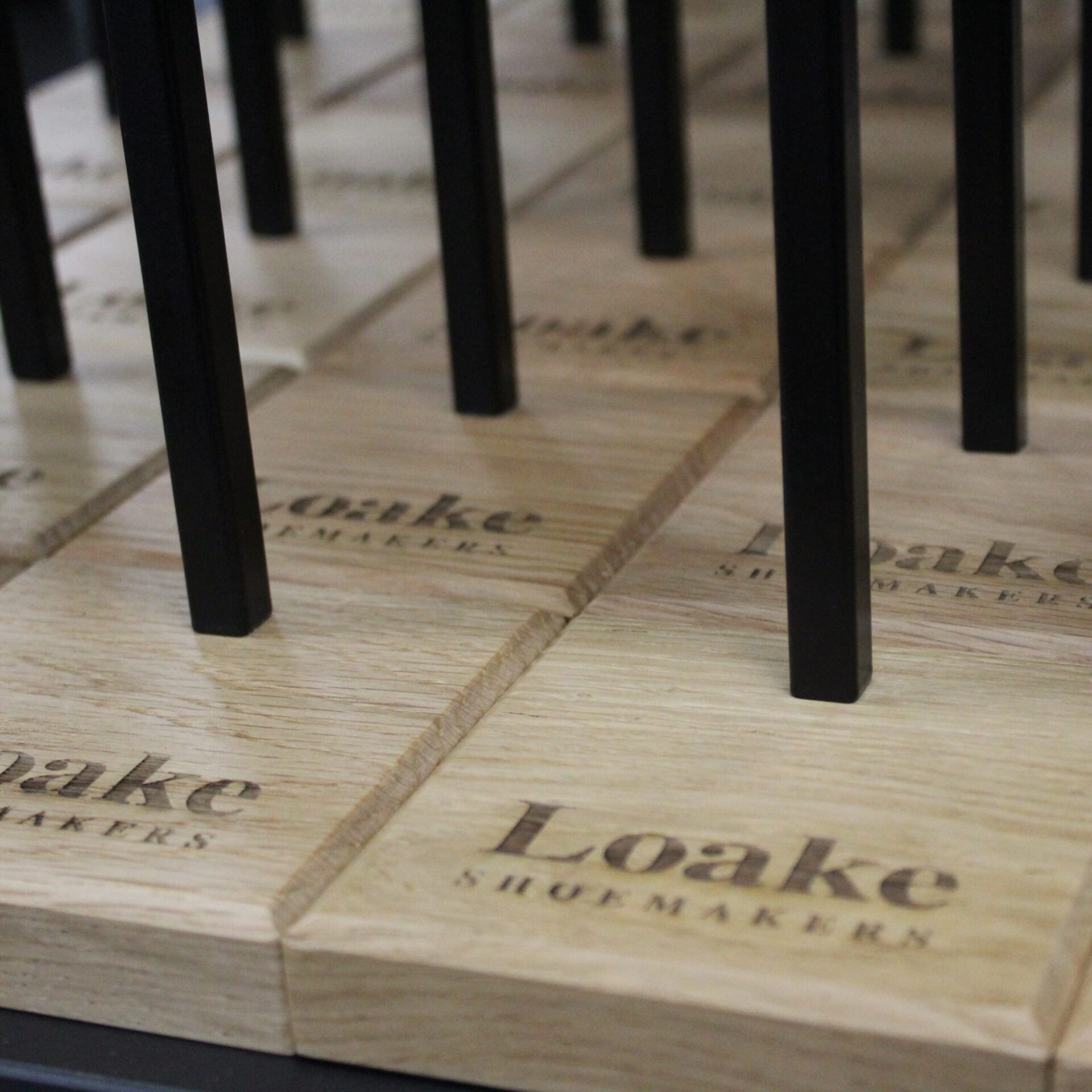 Loake 6
